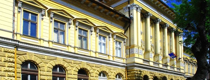 Učiteljski fakultet na mađarskom jeziku is one of Cultural Monuments in Subotica.