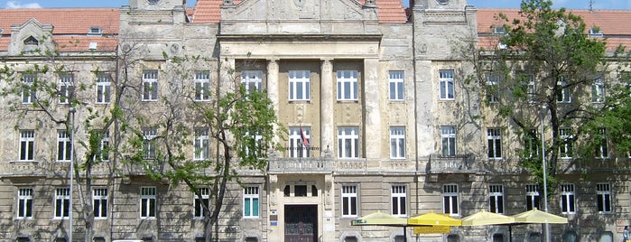 Tehnička škola „Ivan Sarić“ is one of Cultural Monuments in Subotica.