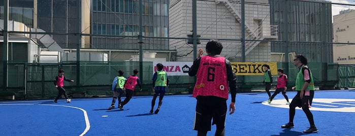 The 銀座deフットサル is one of フットサル / Futsal.