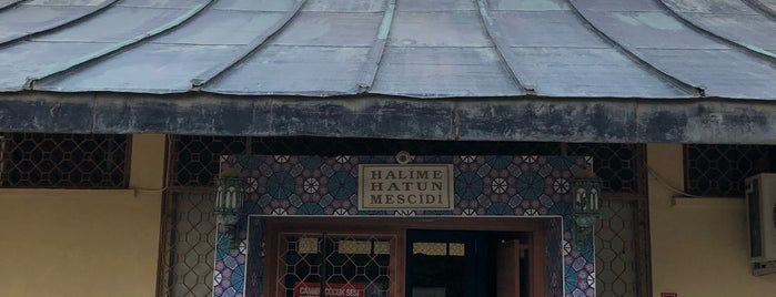 Halime Hatun Camii is one of Bilecik | Spirituel Merkezler.