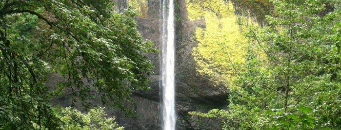 Latourell Falls is one of Amy & Craig Exploregon.