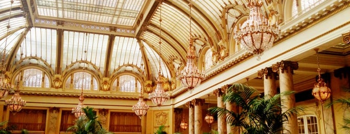 The Garden Court is one of Laurenさんのお気に入りスポット.