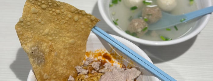 Li Xin Teochew Fishball Noodle is one of Singapore.