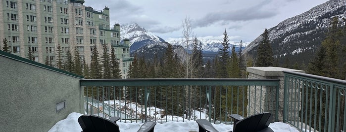 Rimrock Resort Hotel is one of Banff to-Dos.