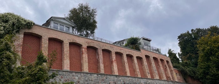 Musikpavillon Kurmuschel is one of Oostzeekust 🇩🇪.