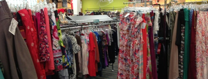 Plato's Closet is one of Destination: 17th Street.