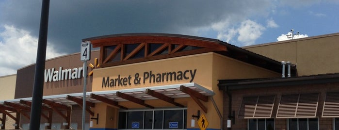 Walmart Supercenter is one of Tempat yang Disimpan SO.