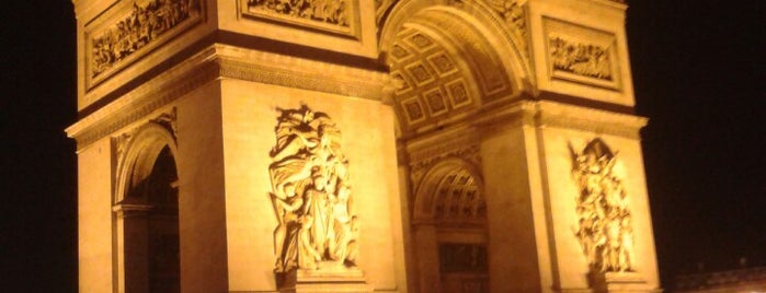 Триумфальная арка is one of Paris 2014.