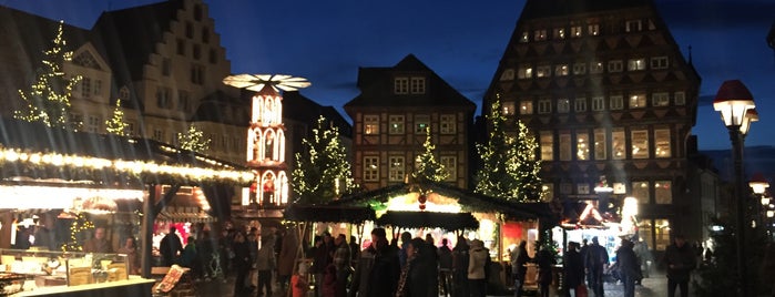 Hildesheimer Weihnachtsmarkt is one of Weihnachtsmärkte.
