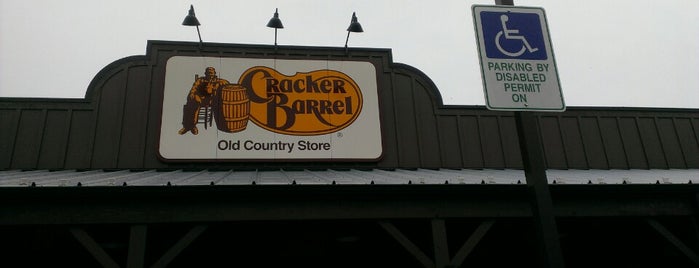 Cracker Barrel Old Country Store is one of My Kentucky.