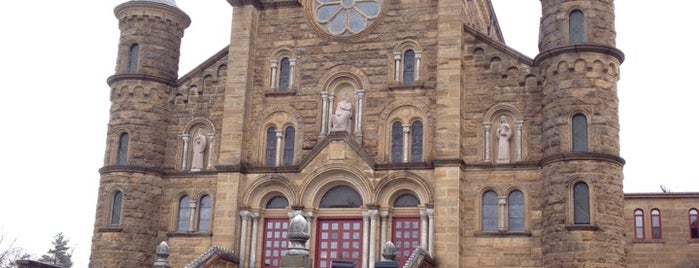 Saint Meinrad Archabbey and Seminary & School of Theology is one of Sarahさんのお気に入りスポット.