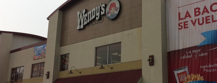 Wendy's is one of Lugares favoritos de Rocio.