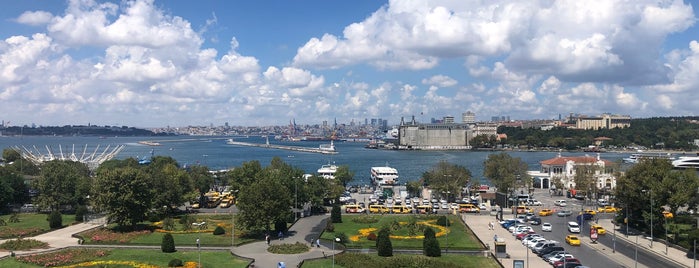 Arçelik Pazarlama A.Ş is one of Lugares favoritos de Uğur.