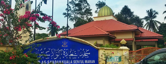 Masjid Kuala Sentul is one of temp..