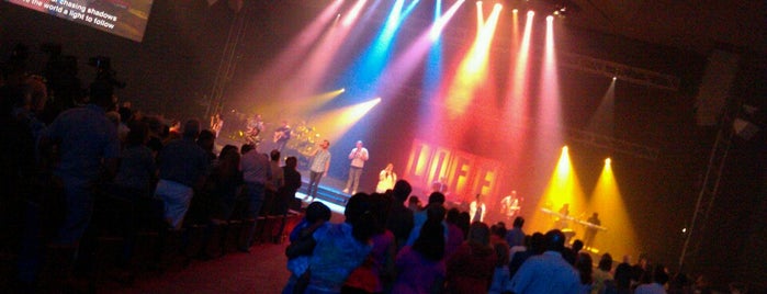 Shoreline Christian Center is one of Carl 님이 좋아한 장소.