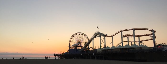 Santa Monica Pier after 12 midnight