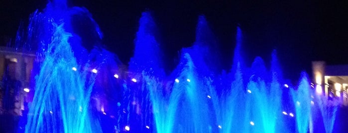 Musical Fountain is one of Lugares favoritos de Анжелика.