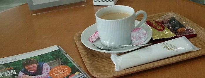 福島トヨペット ふくしま南中央店 is one of Cafe'nin Beğendiği Mekanlar.