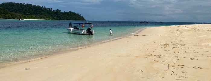 Koh Rok is one of Yaron's Saved Places.