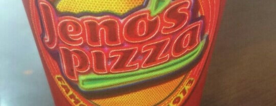 Jeno's Pizza is one of Lugares favoritos de Andrea.