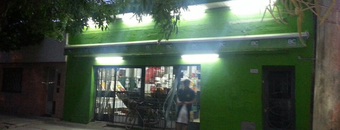 Supermercado KING KONG is one of Servicios.