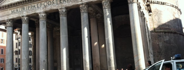 Pantheon is one of Рим.