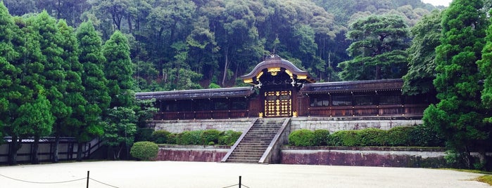 東山天皇 月輪陵 is one of 古墳・天皇陵・墓地.