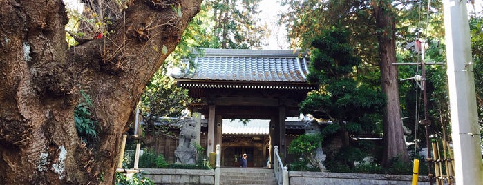 本乗寺 is one of 寺社.