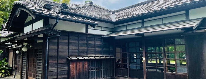 星と森と絵本の家 is one of 私の素敵な東京^^.