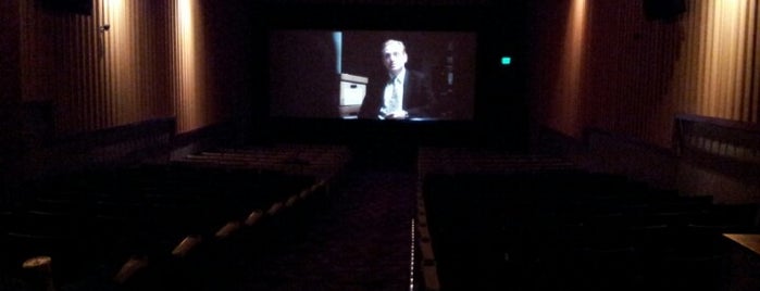 Pittsburg 8 Movie Theater is one of Tempat yang Disukai Benedict.