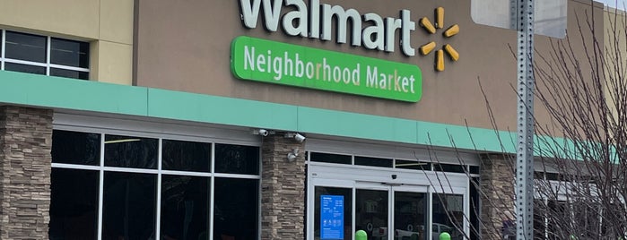 Walmart Neighborhood Market is one of สถานที่ที่ LoneStar ถูกใจ.