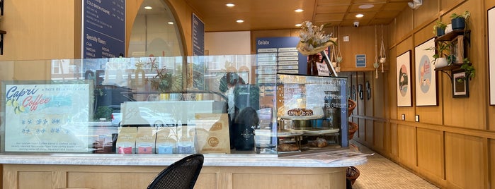 Capri Gelato & Coffee Bar is one of LA!!!!!.