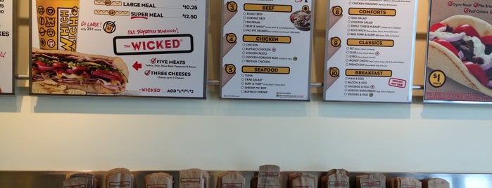 Which Wich? Superior Sandwiches is one of Tempat yang Disukai Kaley.