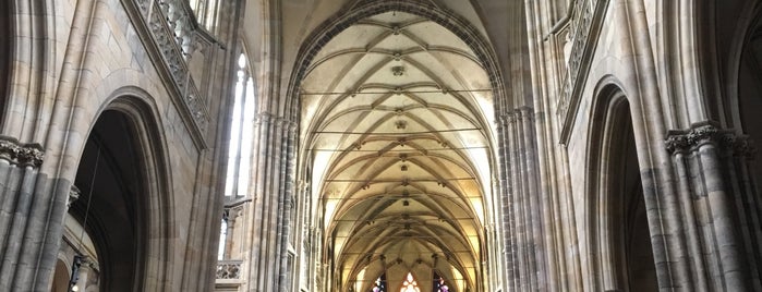 Katedrála sv. Víta | Saint Vitus' Cathedral is one of Tempat yang Disukai Erkan.