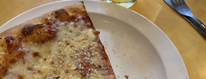 Zio's Pizzeria is one of Must-visit Food in Omaha.