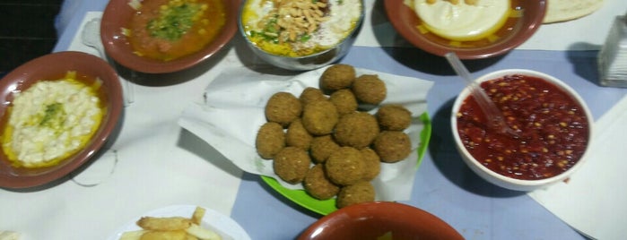 Hashim Restaurant is one of Posti che sono piaciuti a abigail..
