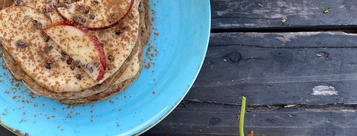 The Therapist is one of CBM in Lisbon.