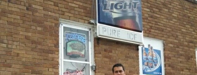 Ice House / Pure Ice Co. is one of Esquire's Best Bars (N-W).