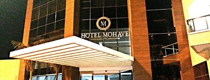 Mohave Hotel is one of Tempat yang Disukai Jaqueline.