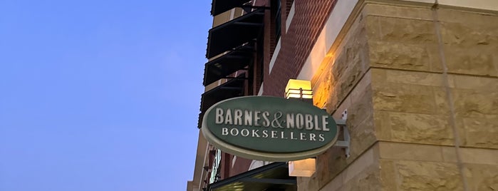 Barnes & Noble is one of Cedar Hill.