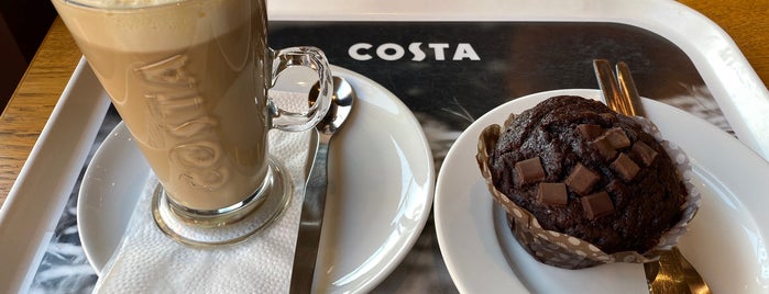 Costa Coffee is one of Tempat yang Disukai Harika.