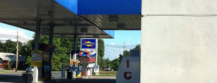 Sunoco is one of Chrisさんのお気に入りスポット.