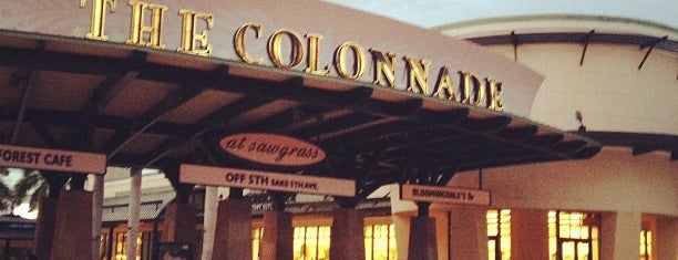 The Colonnade Outlets is one of O que há em Miami.