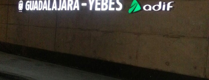 Estación de Guadalajara-Yebes is one of Lugares favoritos de John.