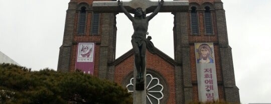Kyesan Cathedral is one of 한국에서의 천주교 (Catholic in South Korea).
