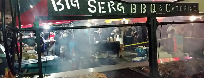 Big Serg BBQ is one of Lieux qui ont plu à Amir.