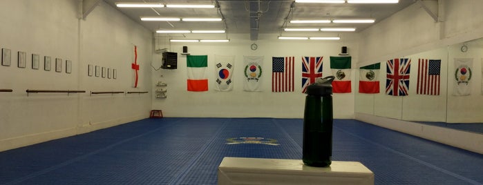 HWA RANG KWAN Martial Arts Center is one of Davidさんのお気に入りスポット.