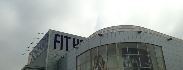 FIT HOUSE 東京八王子店 is one of Locais curtidos por Sigeki.