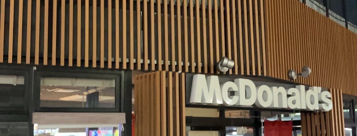 McDonald's is one of 南大沢でよく行くところ.