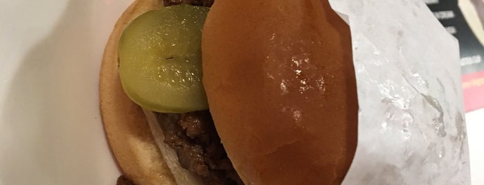 Jakes Wayback Burger is one of Halal Restaurants.